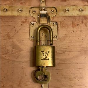 Louis Vuitton lock & key
